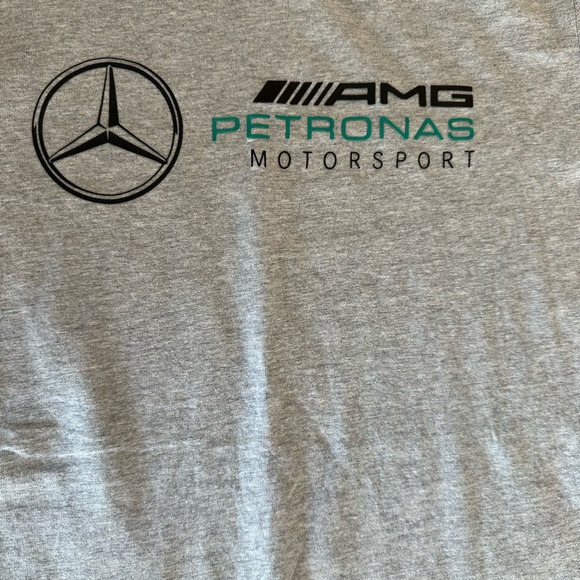 PETRONAS Mercedes-Benz  AMG Formula 1 Gray T-Shirt UNISEX XS - Picture 2 of 5